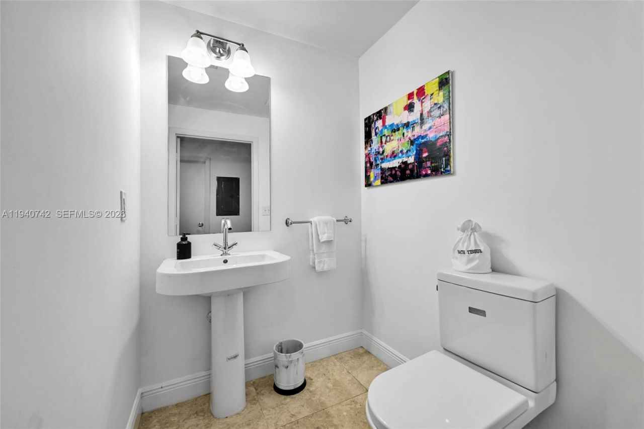 3330 NE 190th St , Unit 1217, Aventura, FL 33180 Photo