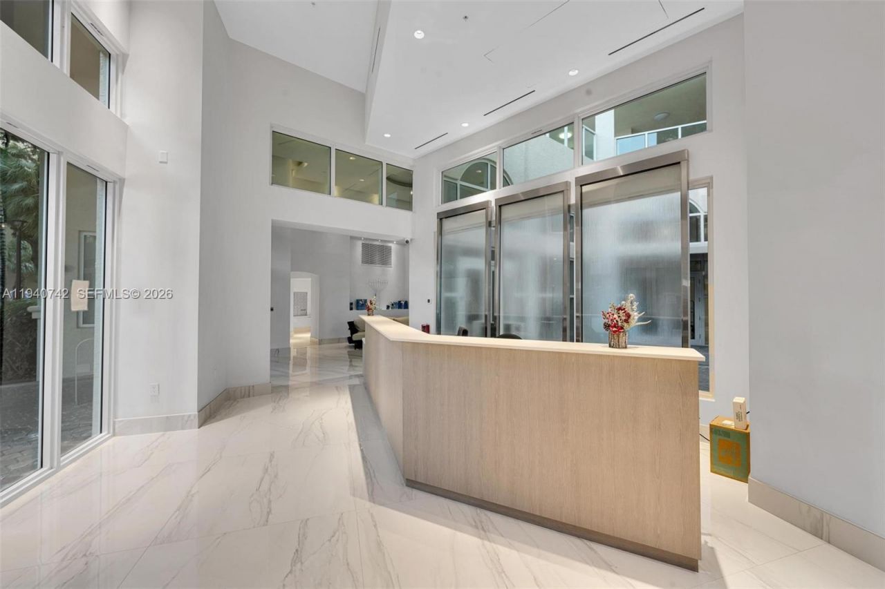 3330 NE 190th St , Unit 1217, Aventura, FL 33180 Photo