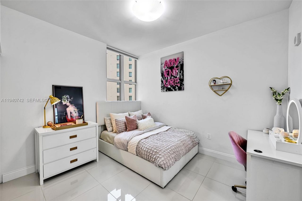 3330 NE 190th St , Unit 1217, Aventura, FL 33180 Photo