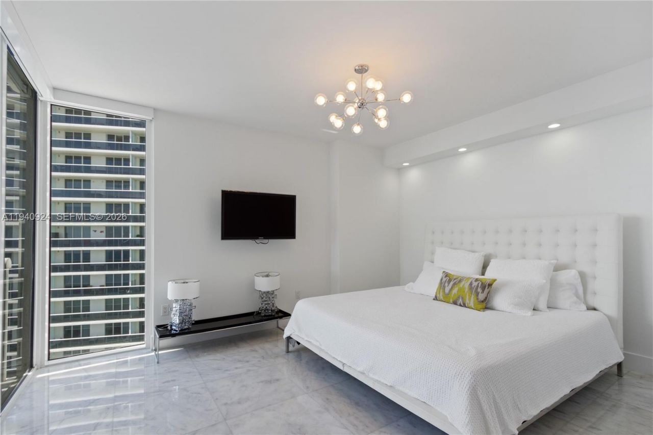 1800 S Ocean Dr , Unit PH4404, Hallandale Beach, FL 33009 Photo