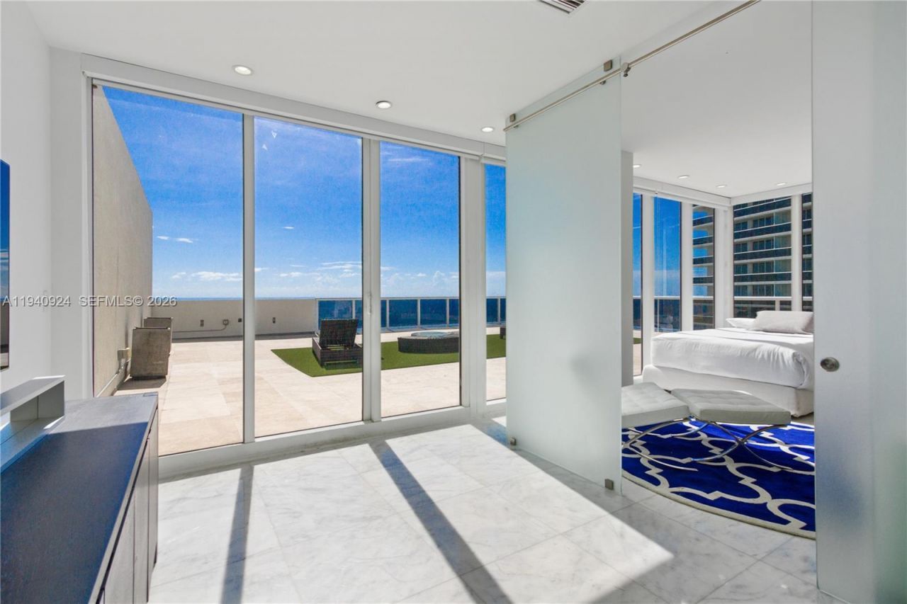 1800 S Ocean Dr , Unit PH4404, Hallandale Beach, FL 33009 Photo