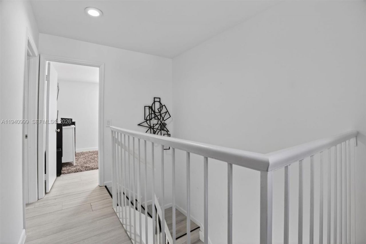 7110 SW 54th St, Miami, FL 33155 Photo