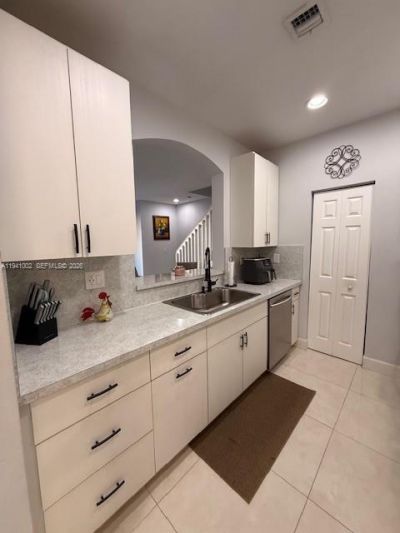 2279 NE 42nd Cir , Homestead, FL 33033 Photo