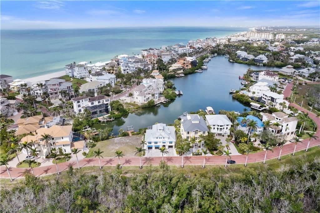 237 Bayfront Dr , Bonita Springs, FL 34134 Photo