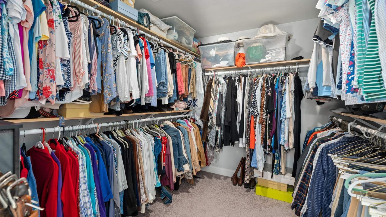 109 Cowan Pl. Photo 21