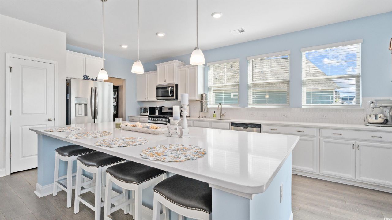 109 Cowan Pl. Photo 7