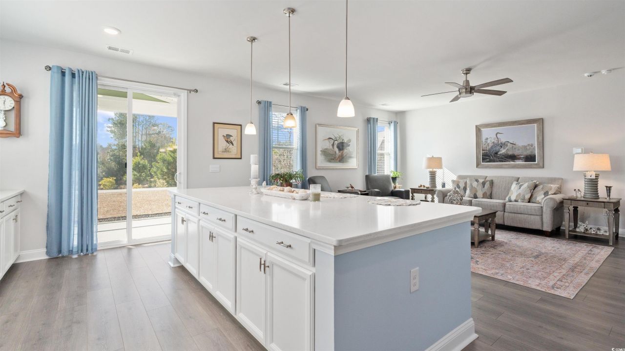 109 Cowan Pl. Photo 9