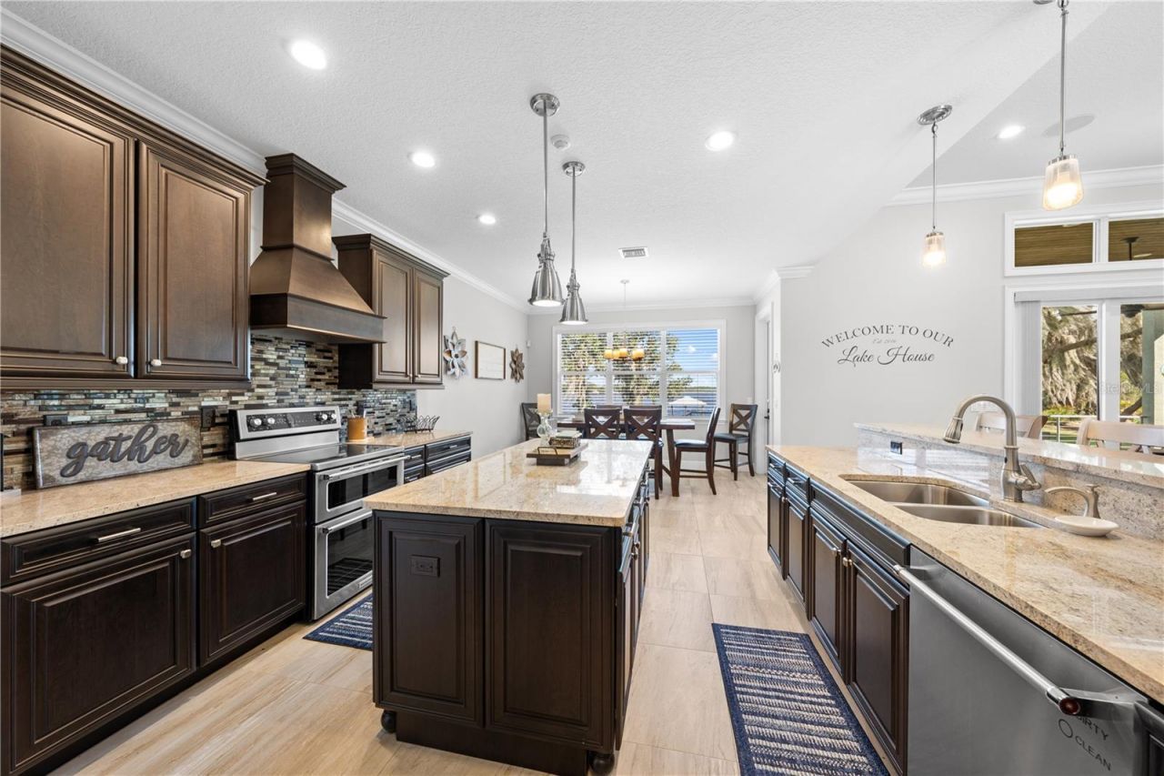 7354 Red Beach Court, Sebring, FL 33876 Photo