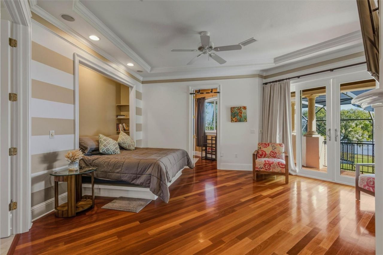 2609 Clark Road, Tampa, FL 33618 Photo