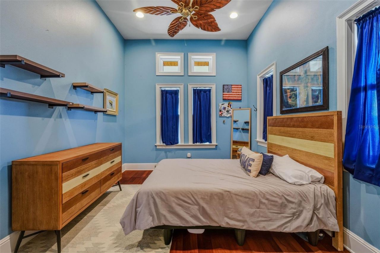 2609 Clark Road, Tampa, FL 33618 Photo