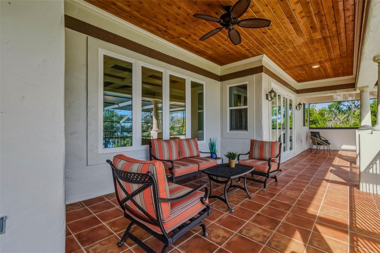 2609 Clark Road, Tampa, FL 33618 Photo