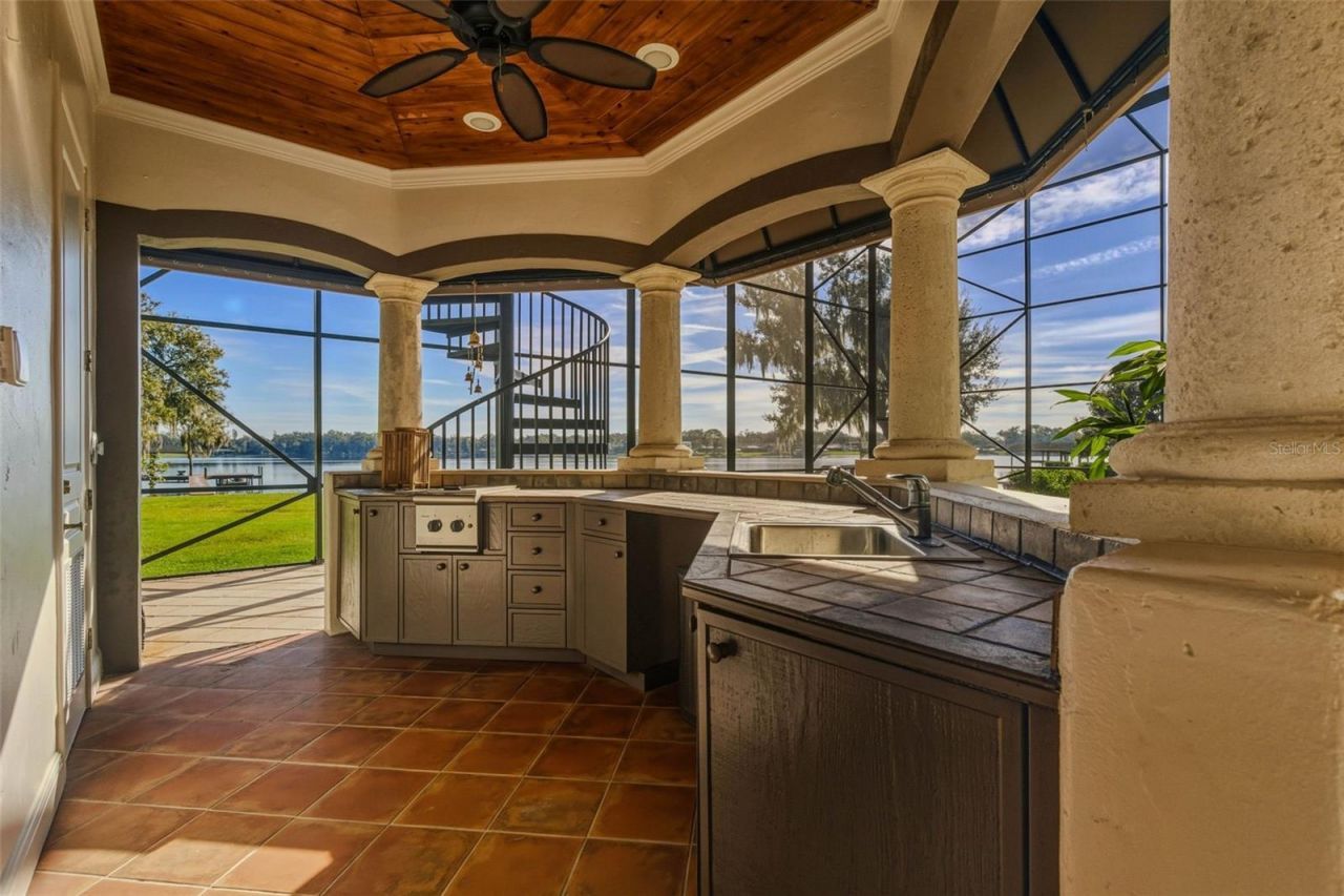 2609 Clark Road, Tampa, FL 33618 Photo