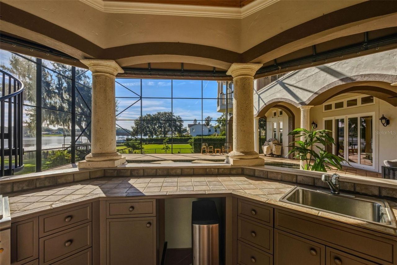 2609 Clark Road, Tampa, FL 33618 Photo