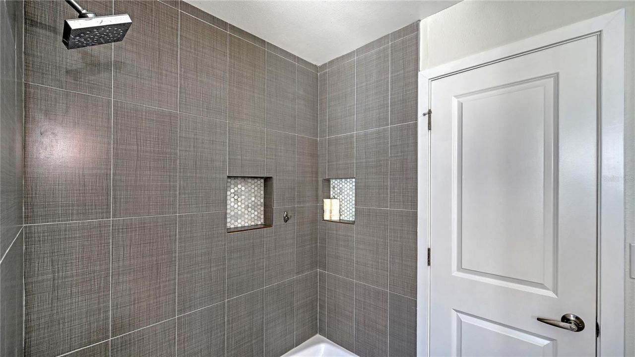 2115 Grove Street, Sarasota, FL 34239 Photo