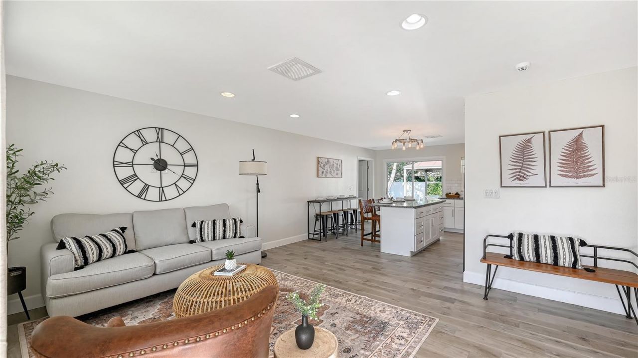 2115 Grove Street, Sarasota, FL 34239 Photo