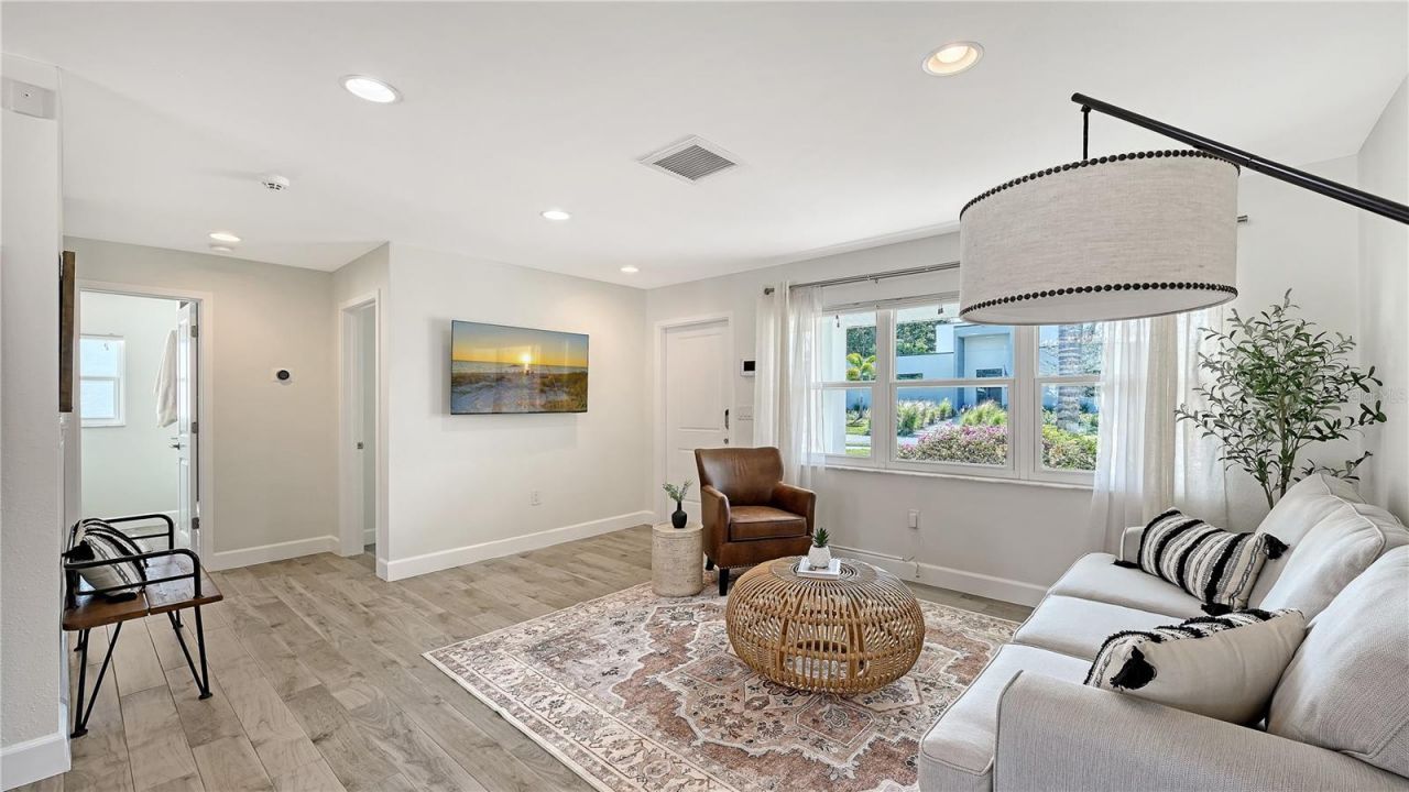 2115 Grove Street, Sarasota, FL 34239 Photo