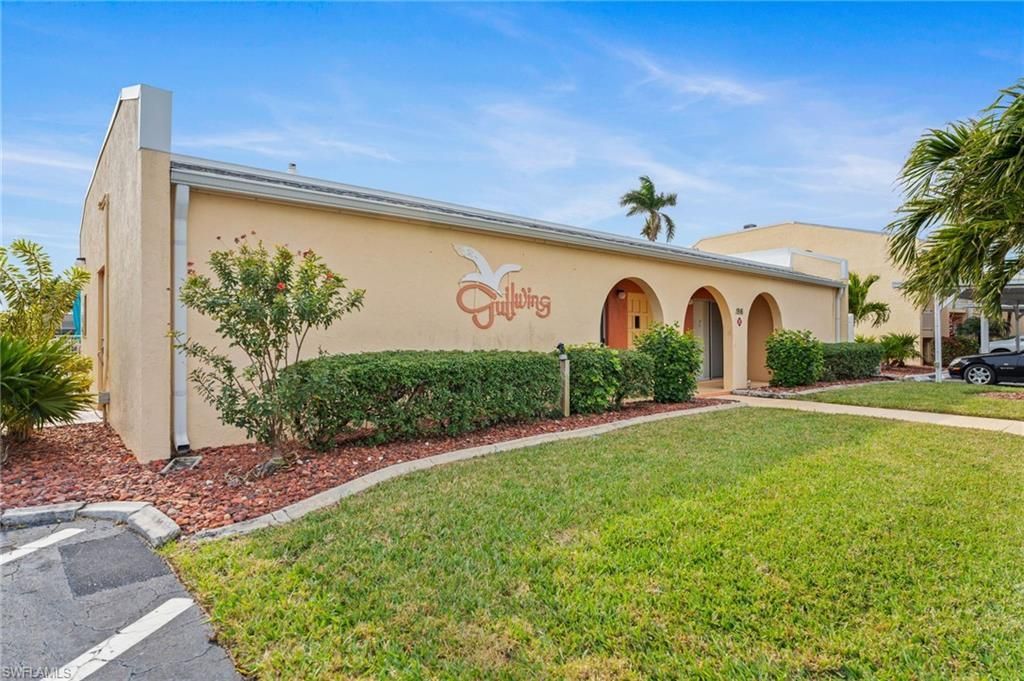 1912 SE 43rd St, Unit 210, Cape Coral, FL 33904 Photo