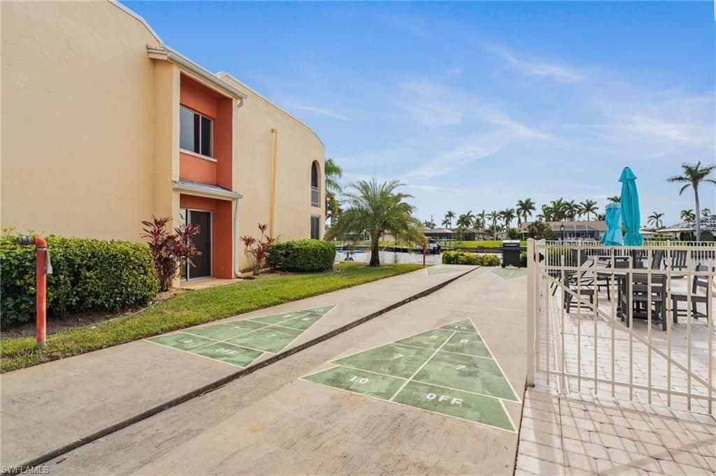 1912 SE 43rd St, Unit 210, Cape Coral, FL 33904 Photo