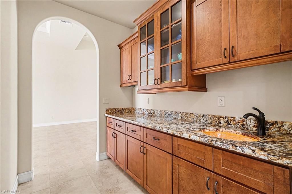 866 Cal Cove Dr, Fort Myers, FL 33919 Photo