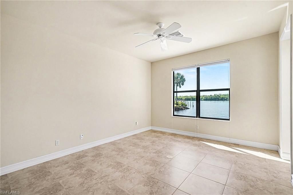866 Cal Cove Dr, Fort Myers, FL 33919 Photo