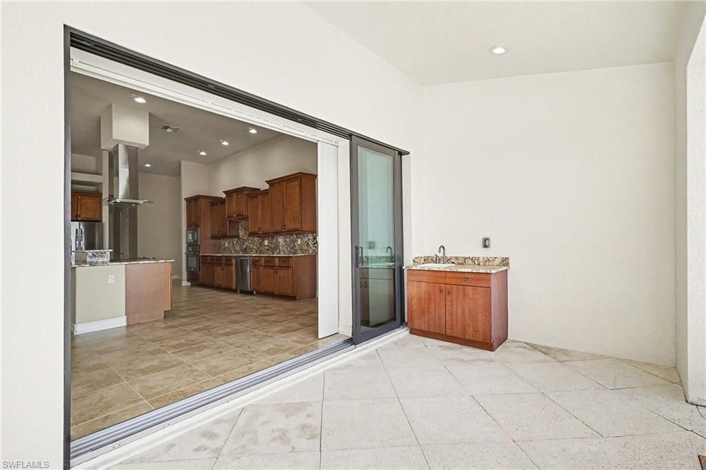 866 Cal Cove Dr, Fort Myers, FL 33919 Photo