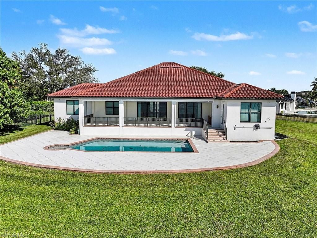 866 Cal Cove Dr, Fort Myers, FL 33919 Photo