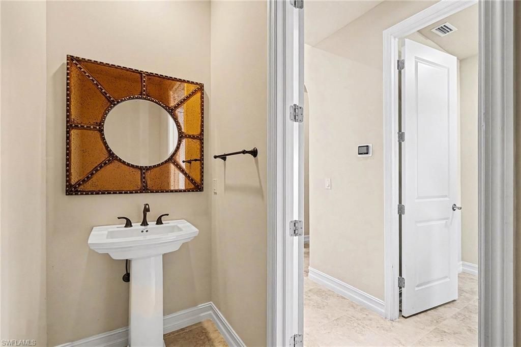 866 Cal Cove Dr, Fort Myers, FL 33919 Photo