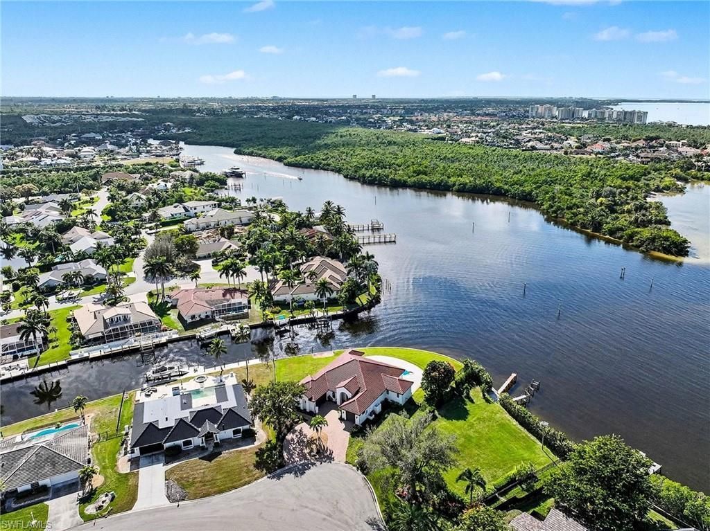 866 Cal Cove Dr, Fort Myers, FL 33919 Photo