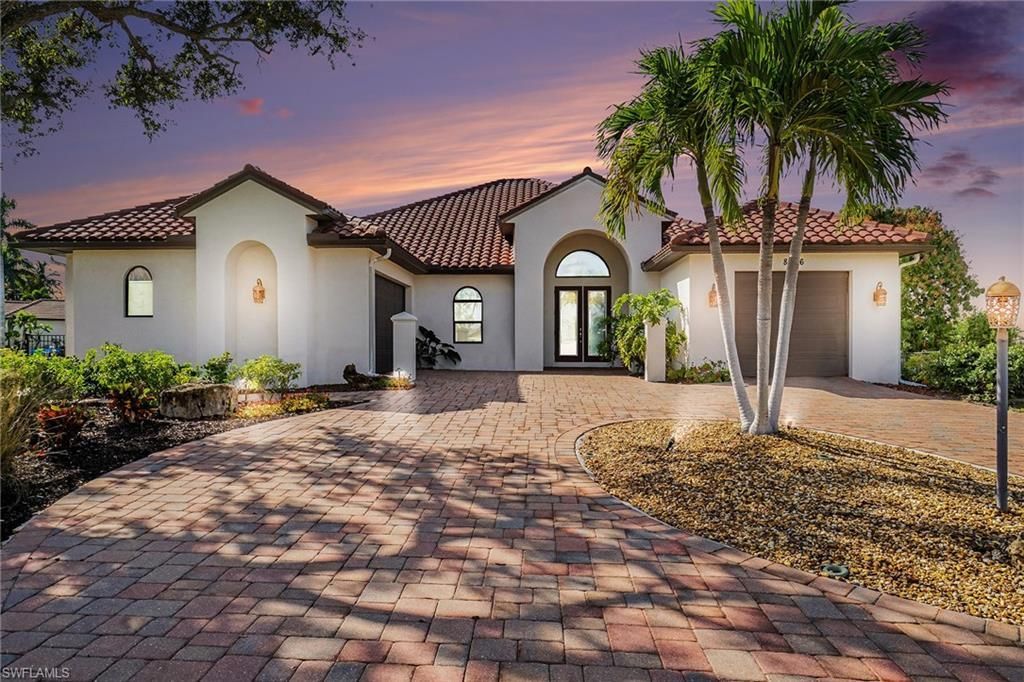 866 Cal Cove Dr, Fort Myers, FL 33919 Photo