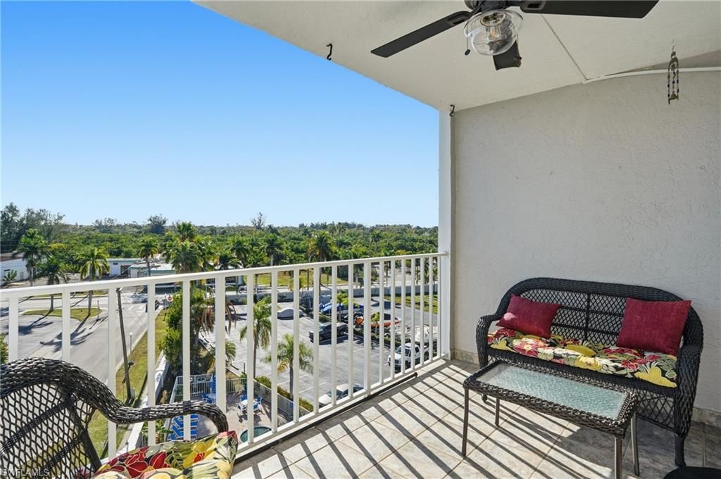 2885 Palm Beach Blvd, Unit 505, Fort Myers, FL 33916 Photo