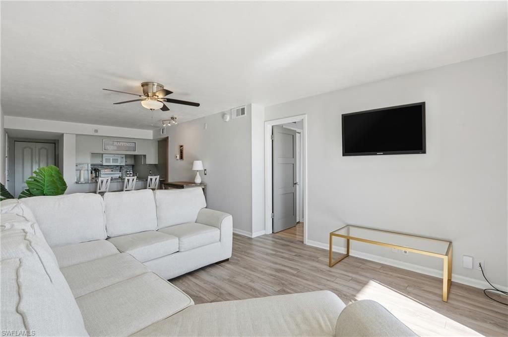 2885 Palm Beach Blvd, Unit 505, Fort Myers, FL 33916 Photo