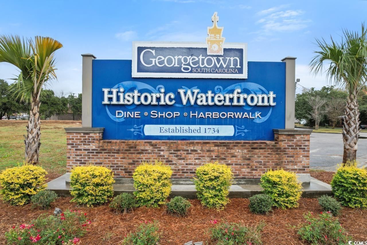 310 King St. Photo 11