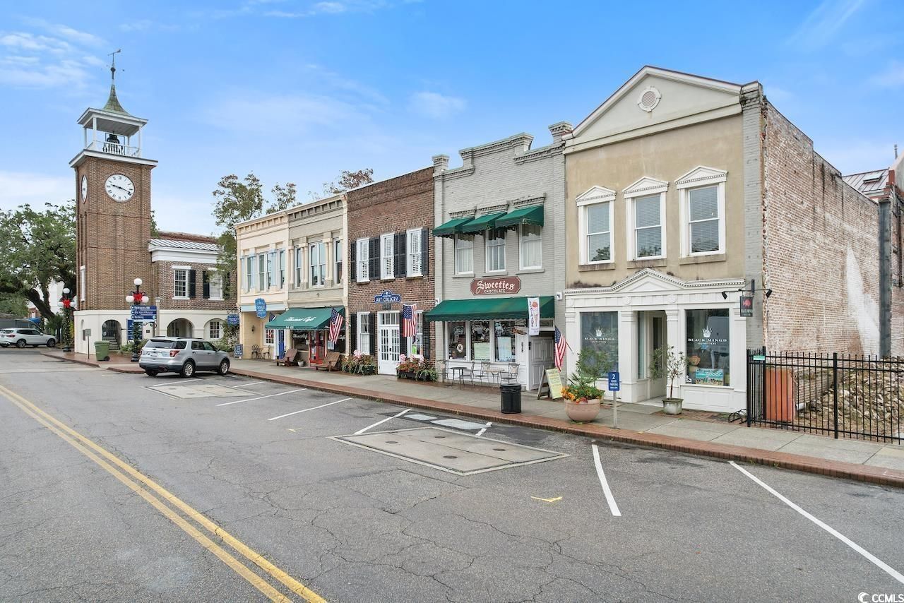 310 King St. Photo 13