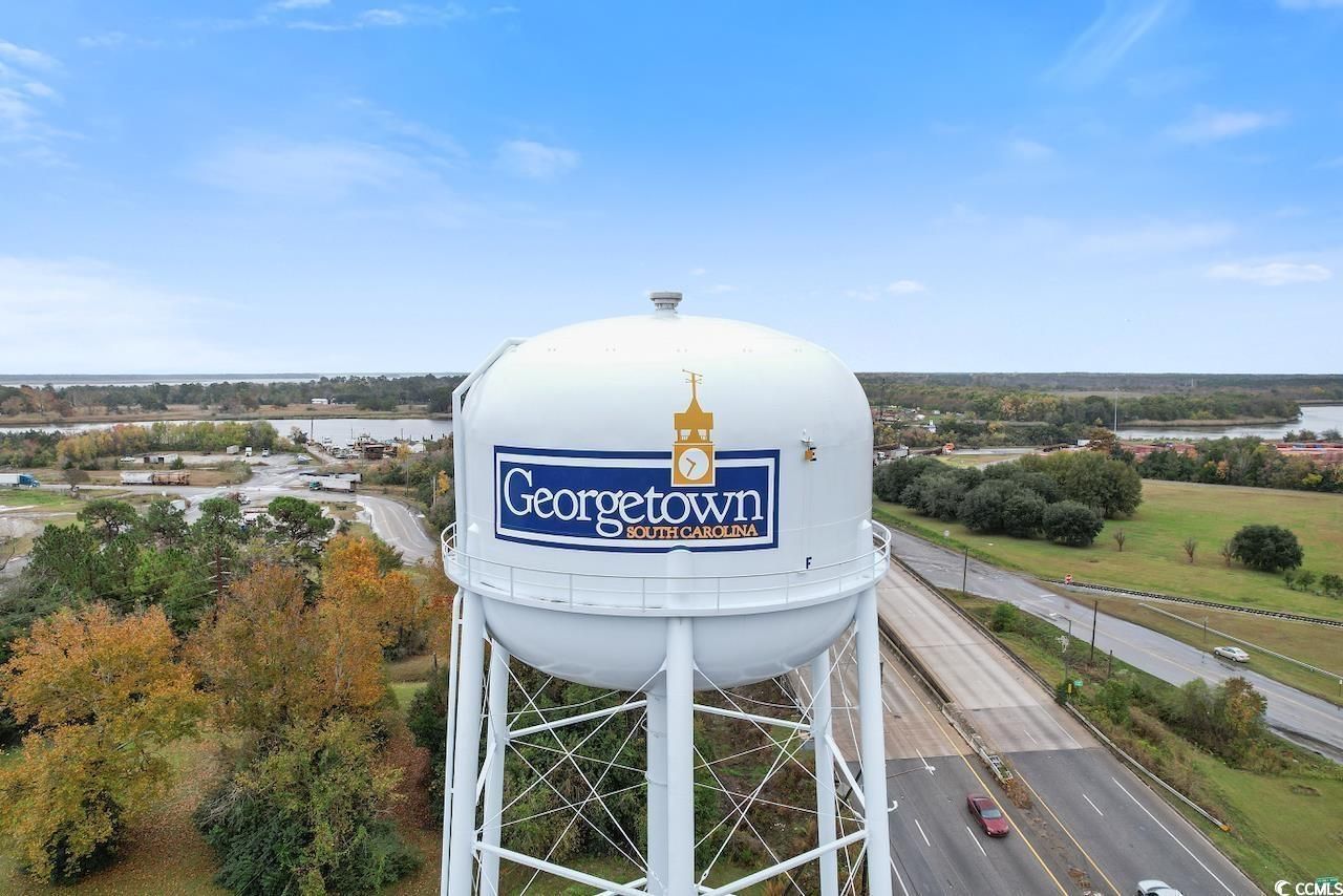 310 King St. Photo 16