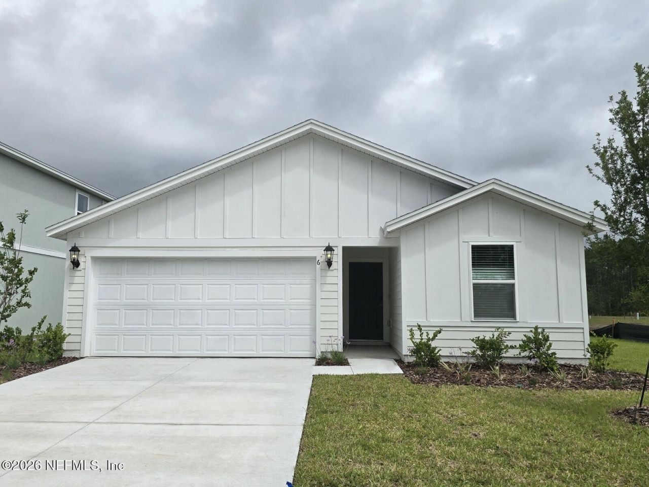 6 Dilly Court, Palm Coast, FL 32164 Main Photo