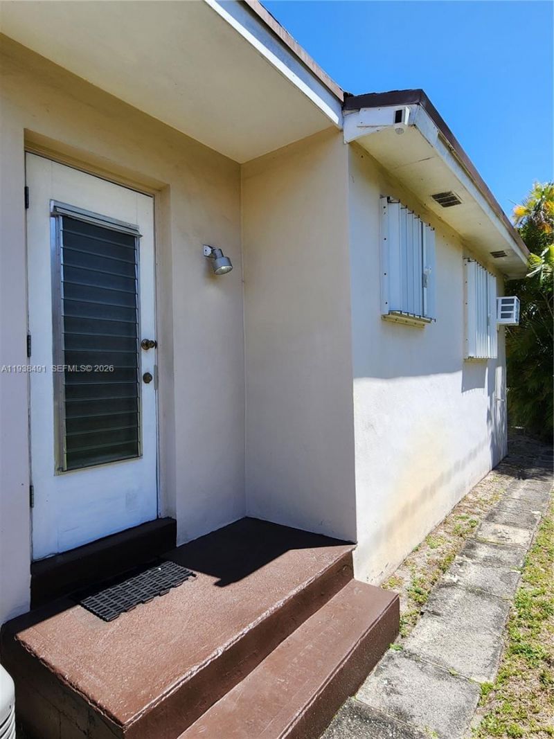 1846 Wiley St, Hollywood, FL 33020 Photo