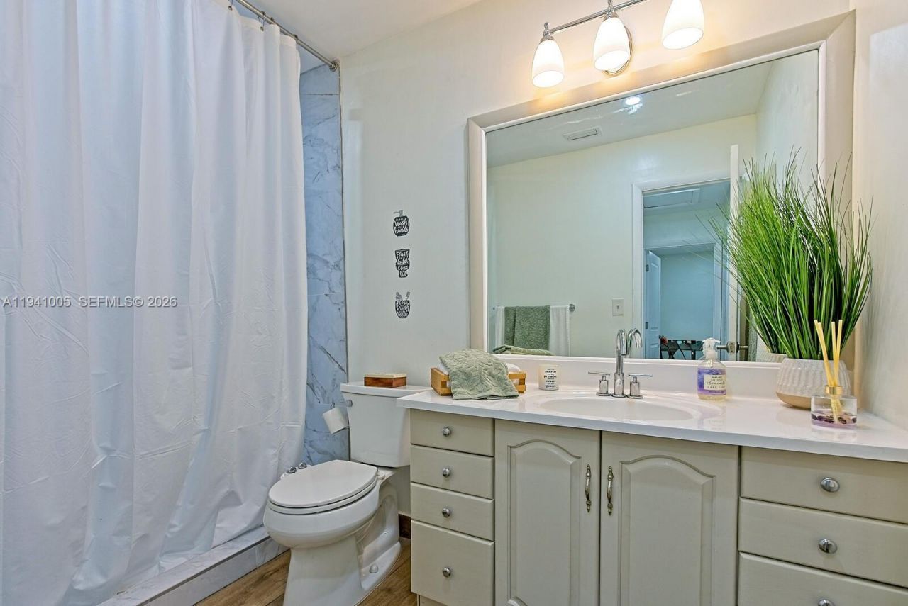 10900 SW 124th Rd, Miami, FL 33176 Photo