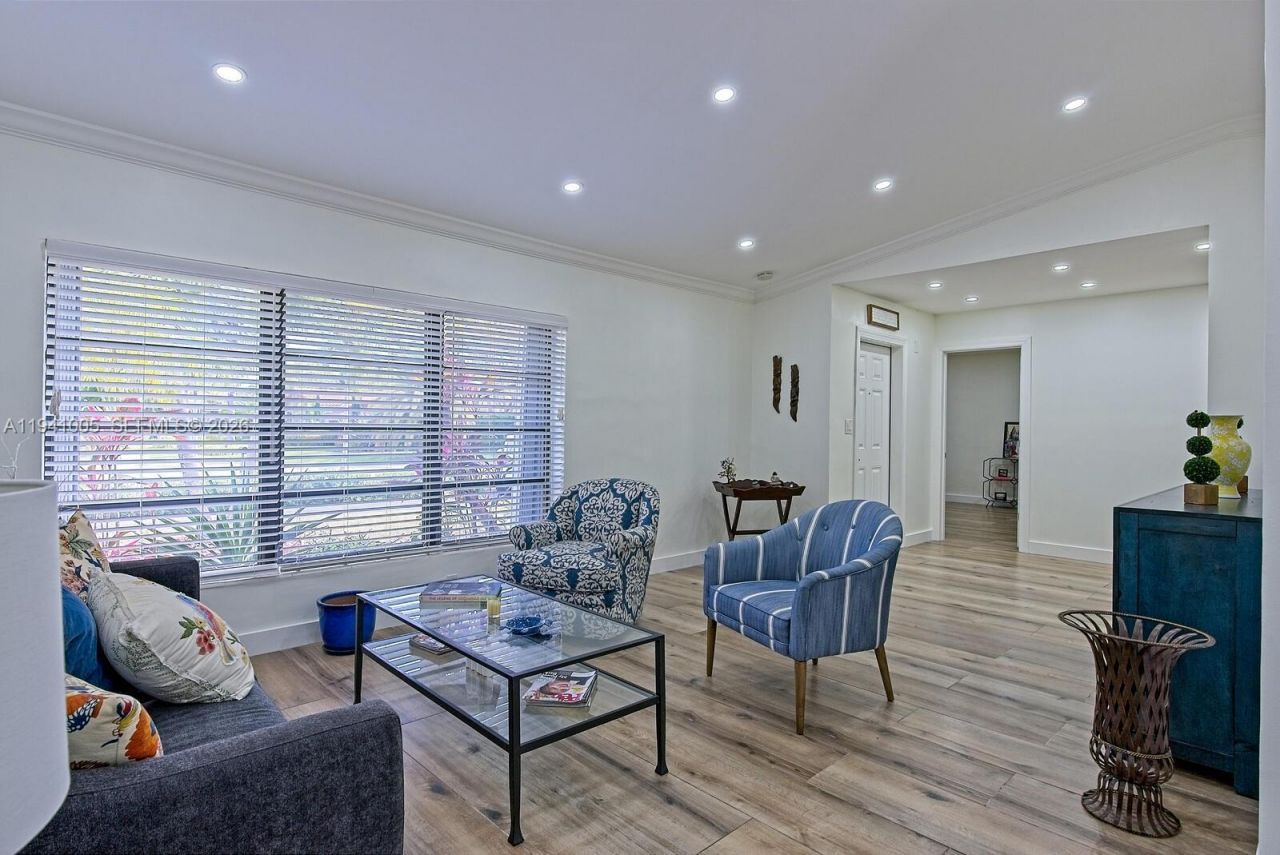 10900 SW 124th Rd , Miami, FL 33176 Photo