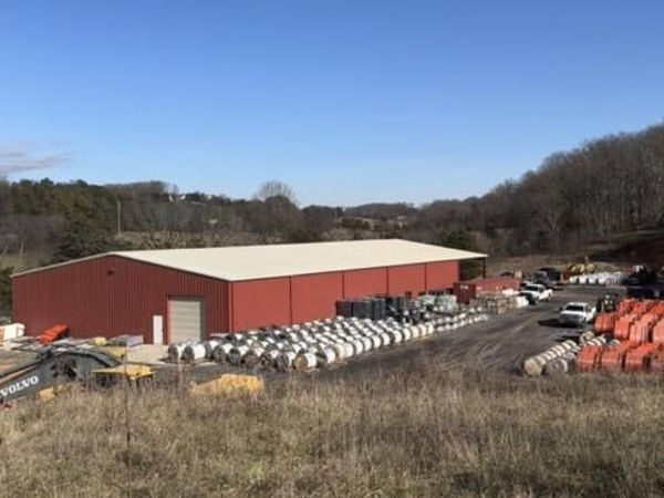 725 W Highway 25, Dandridge, TN 37725