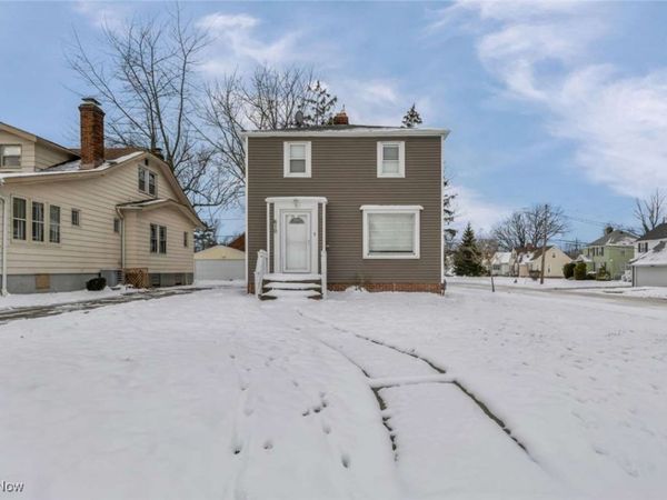 610 E 266th Street, Euclid, OH 44132