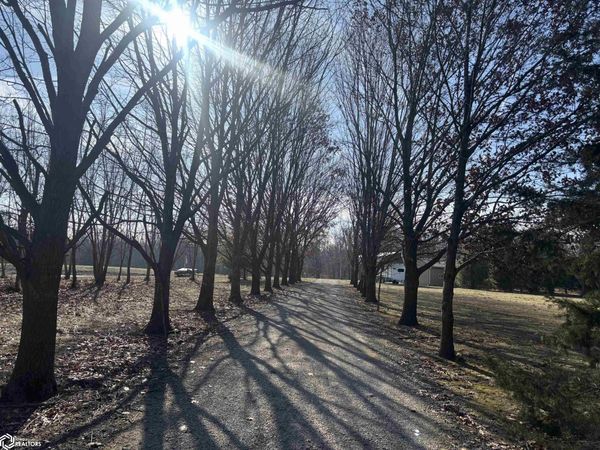 26876 180Th Street, Keosauqua, IA 52565