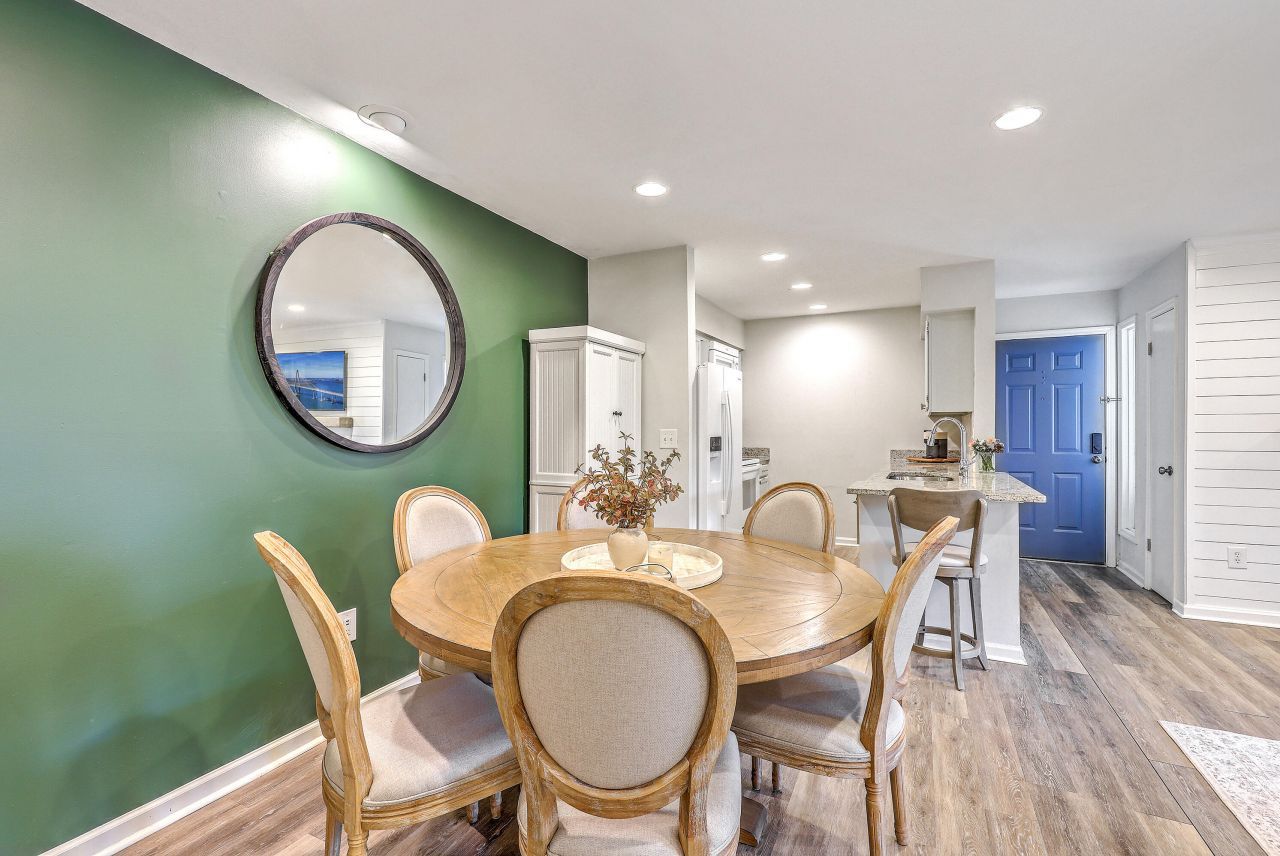 1054 Anna Knapp Boulevard Photo 23