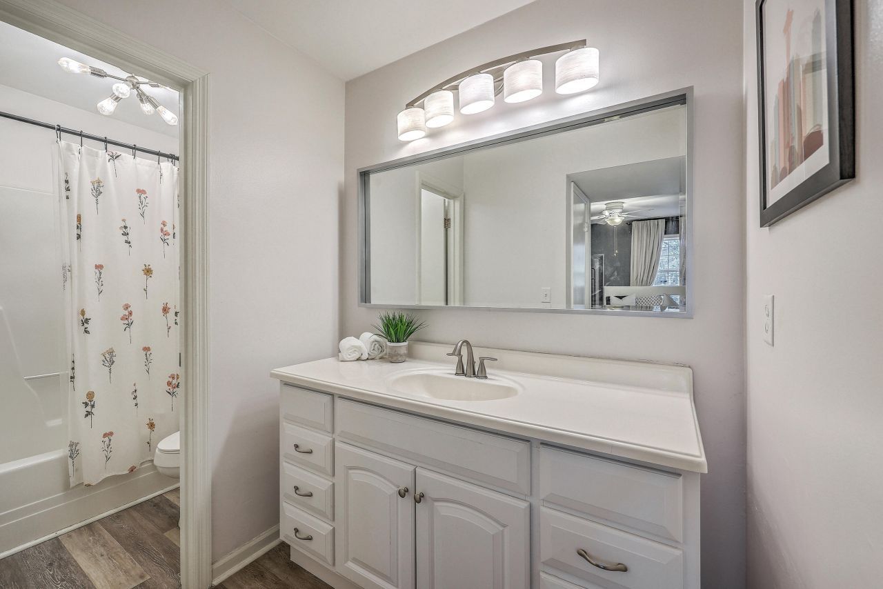 1054 Anna Knapp Boulevard Photo 27