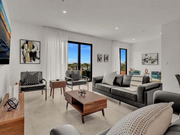 2100 Miami Road, Unit 403, Fort Lauderdale, FL 33316