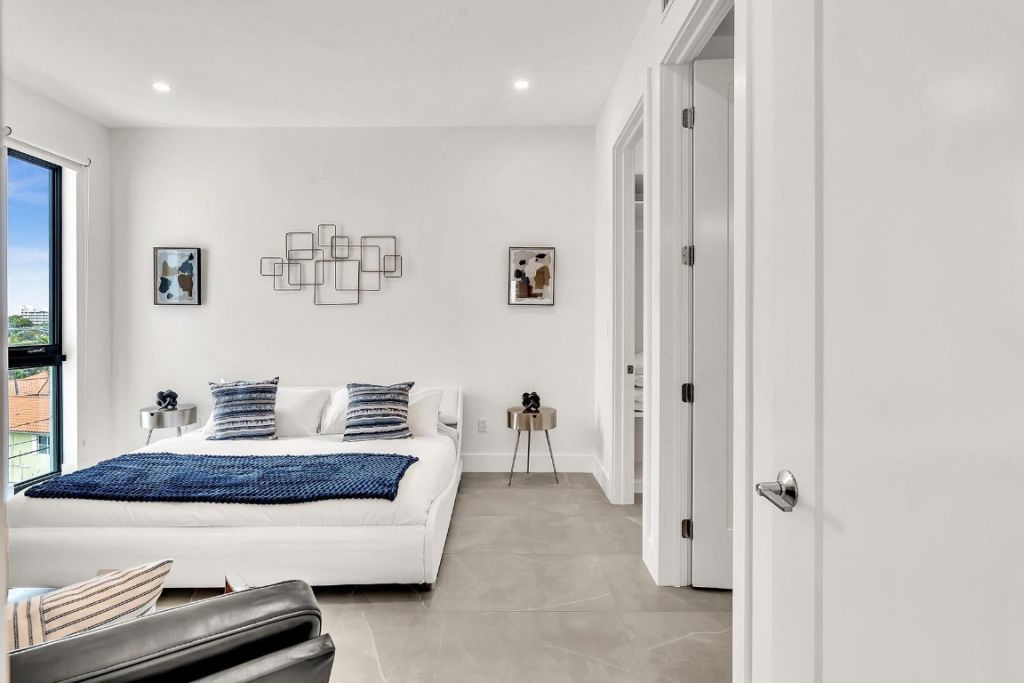 2100 Miami Road, Unit 403, Fort Lauderdale, FL 33316 Photo