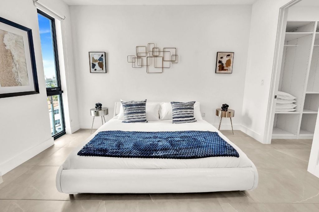 2100 Miami Road, Unit 403, Fort Lauderdale, FL 33316 Photo