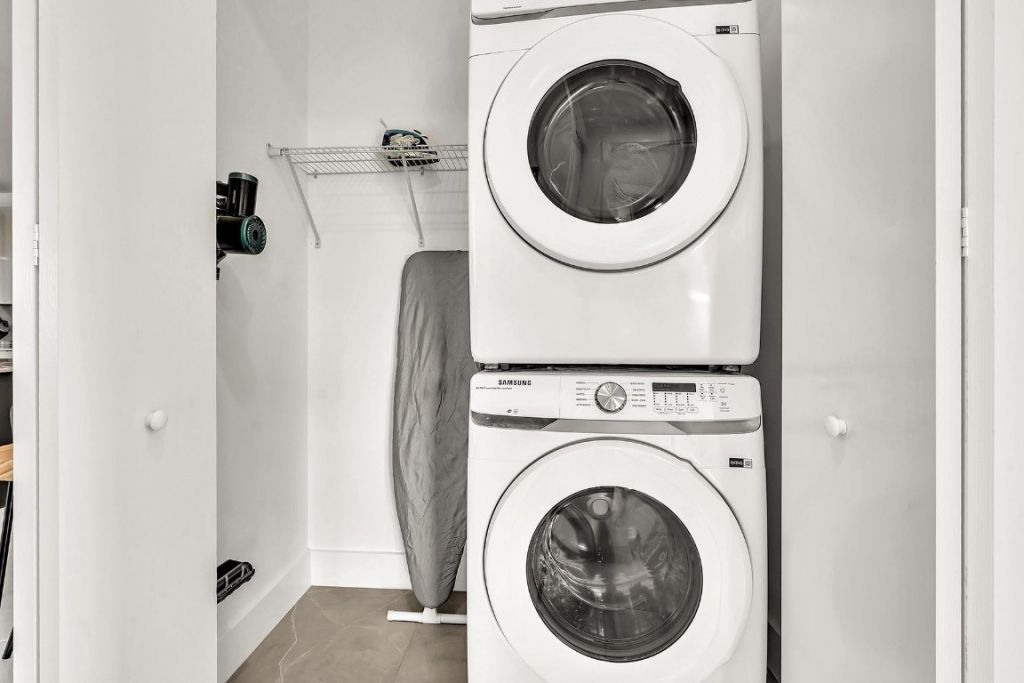 2100 Miami Road, Unit 403, Fort Lauderdale, FL 33316 Photo