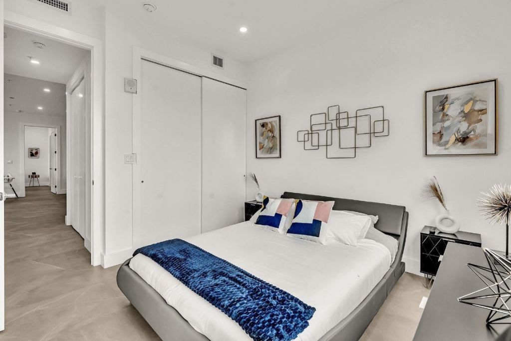 2100 Miami Road, Unit 403, Fort Lauderdale, FL 33316 Photo