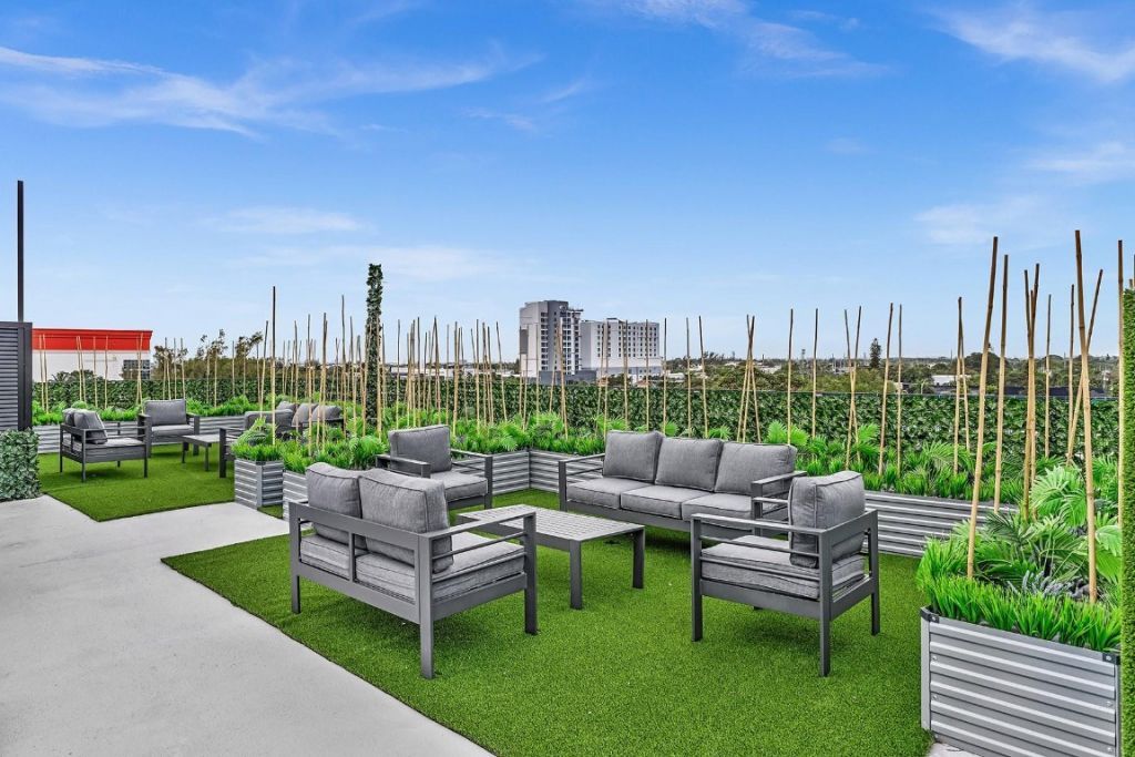 2100 Miami Road, Unit 403, Fort Lauderdale, FL 33316 Photo