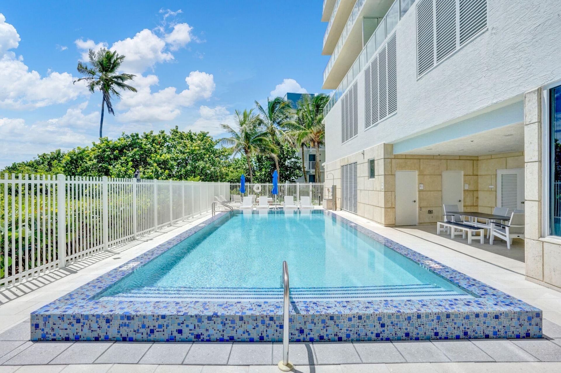 704 N Ocean Boulevard, Unit 404, Pompano Beach, FL 33062 Photo